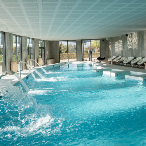 Bon Cadeau – Moment douceur - Accès piscine & Massage parent / enfant