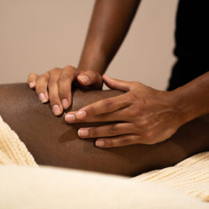 Bon cadeau – Coffret évasion : Massage 45′ + Led 15′